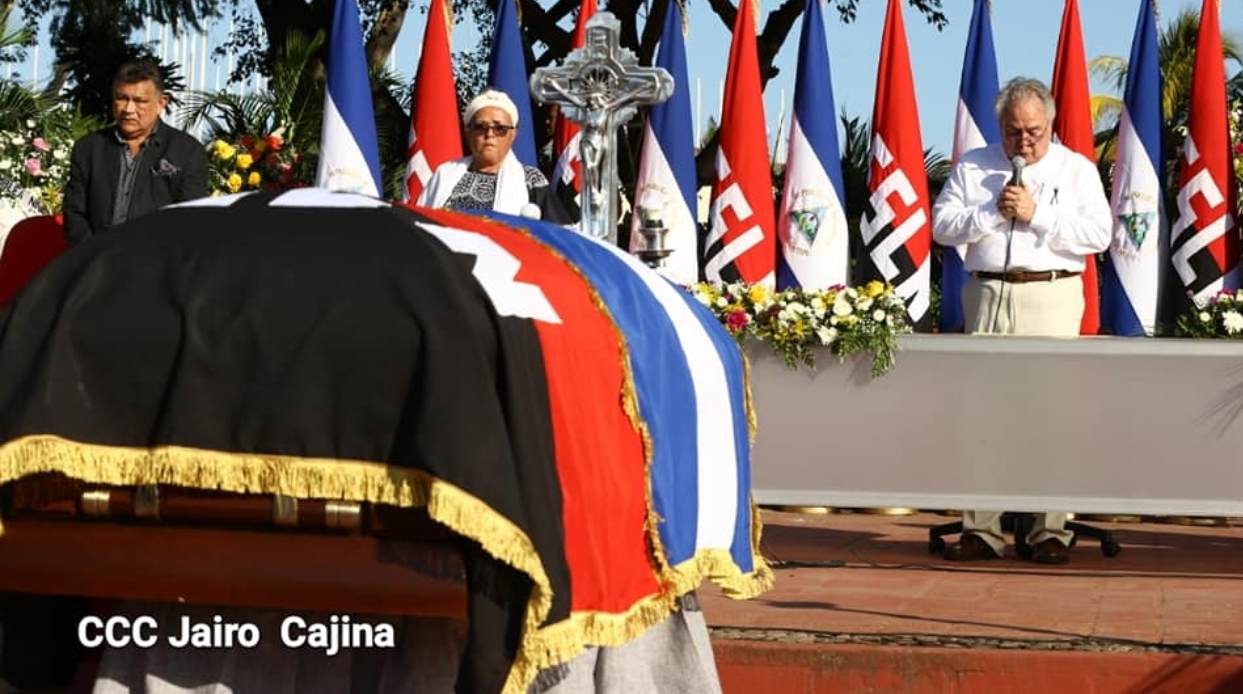 Daniel Ortega no llega a homenaje póstumo