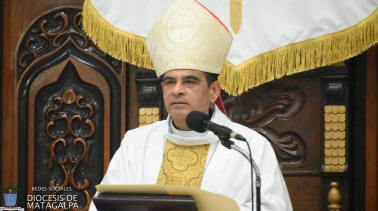 monseñor Rolando Álvarez