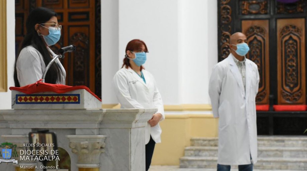 médico responde al MINSA