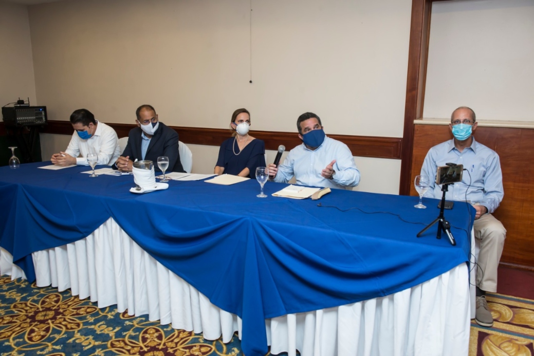 Miembros del Grupo Promotor de las Reformas Electorales. Fotografía/Oscar Navarrete