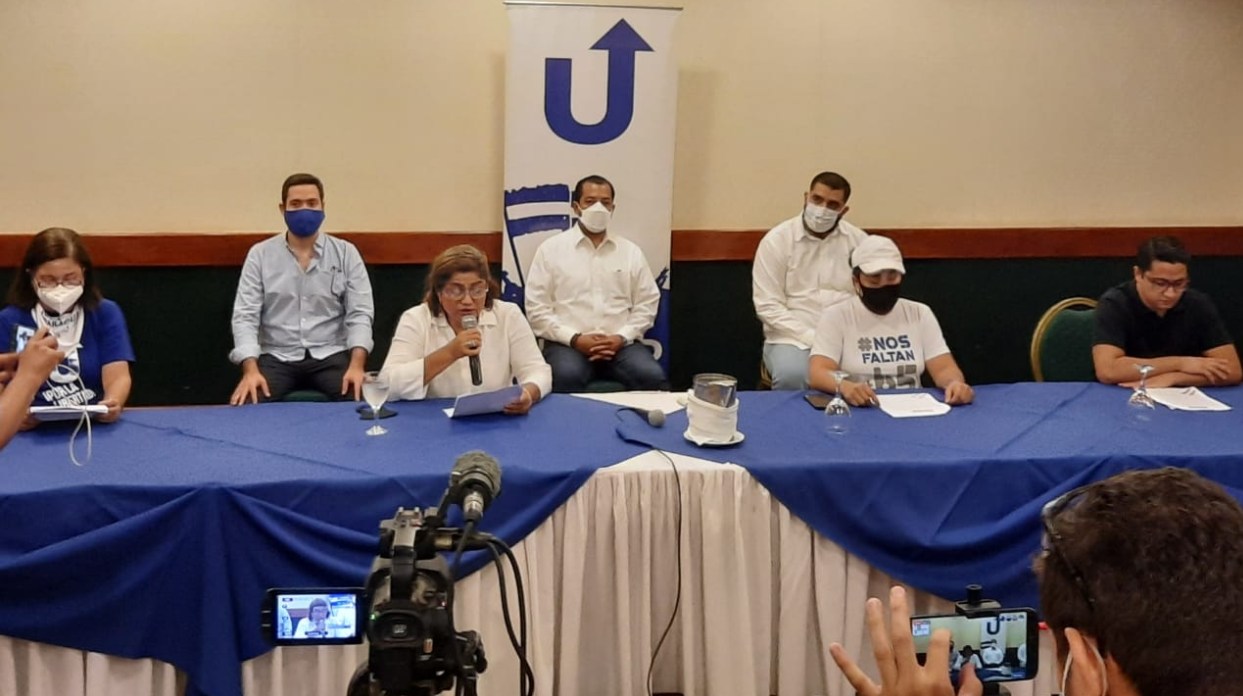 UNAB-escalda-represión