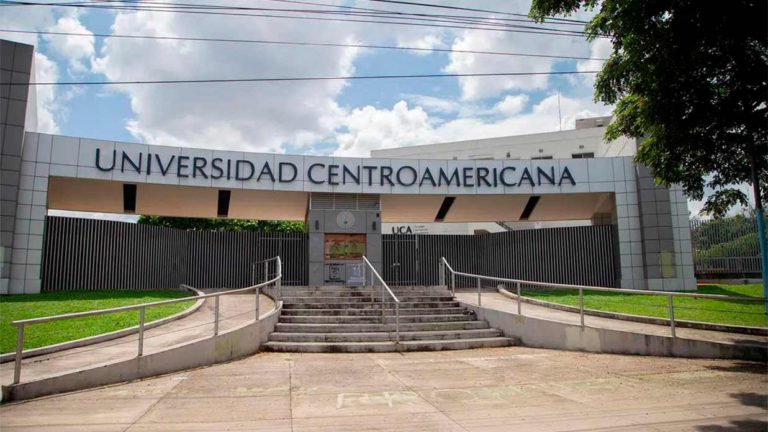 uca-autonomia-universitaria