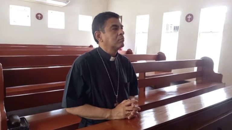 obispo Rolando Alvarez