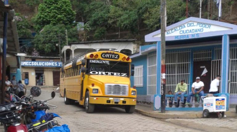 alcaldías asaltadas en Nicaragua