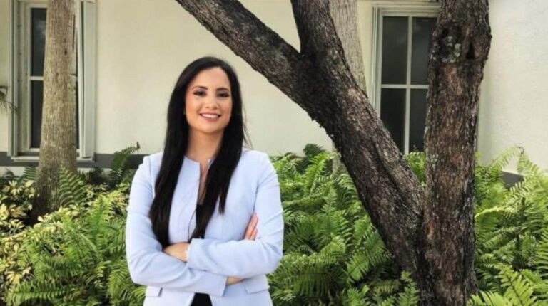 Maureen Porras aspira a concejal de el Doral.