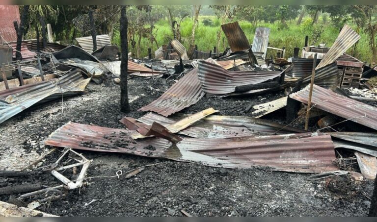 San Rafael de Guatuso, incendio.
